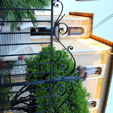 Villa Mon Reve Apartements Nicea Zewnętrze zdjęcie
